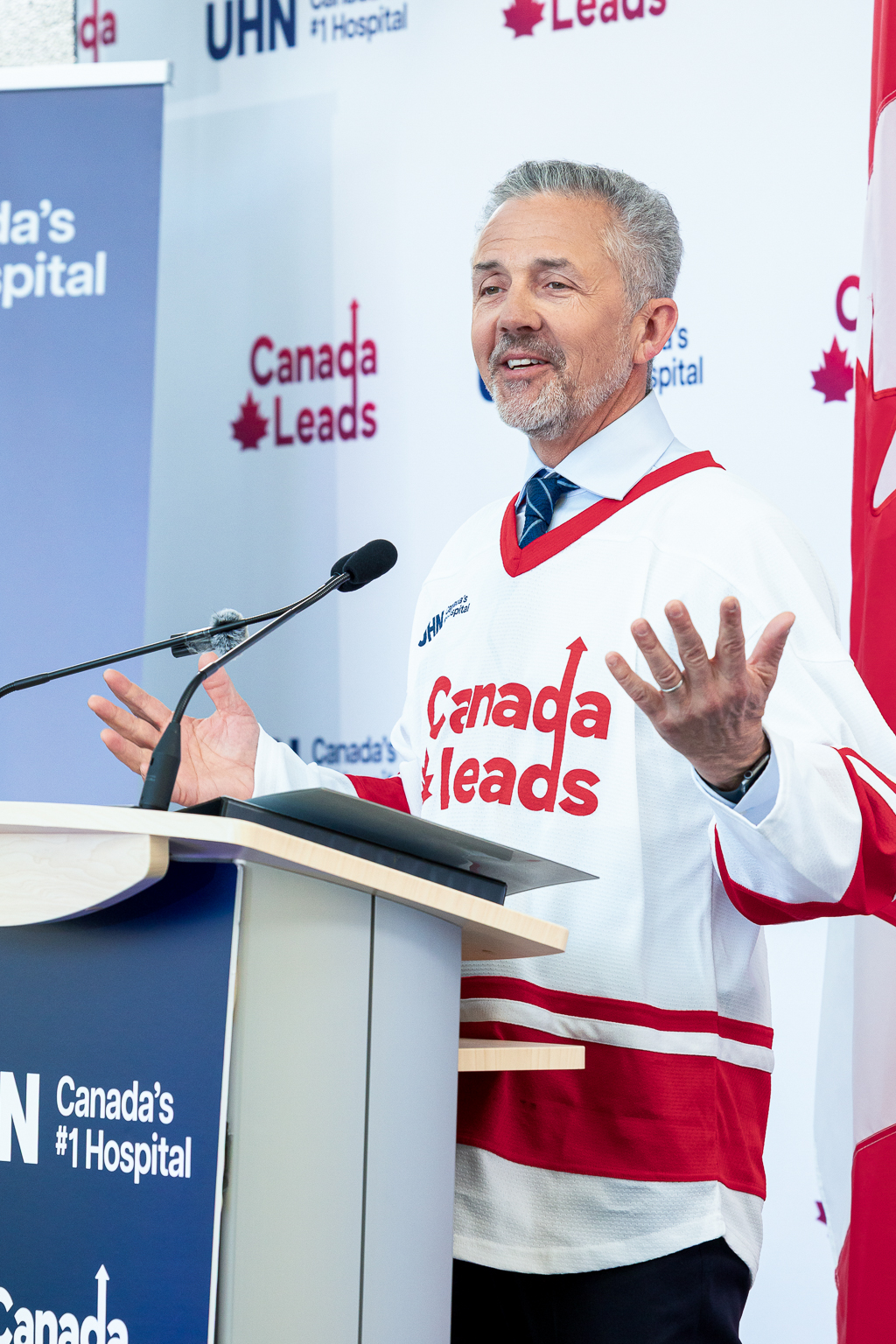 Dr.Brad Wouters talking at Canada Leads announcement